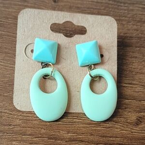 80s Retro Mint Green Geometric Acrylic Drop Earrings